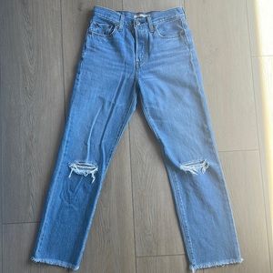 Levi’s Wedgie Straight